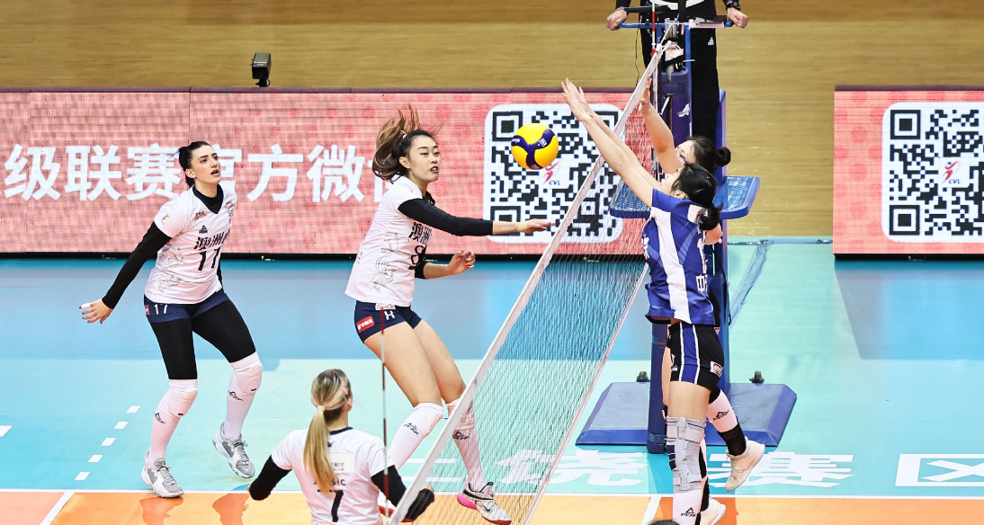 The second round of the 1/4 finals of the volleyball super: Shenzhen Australia Tiger Longhua 3-2 Jiangsu Zhongtian Iron and Steel