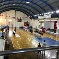 Edremit-Güre Spor Salonu