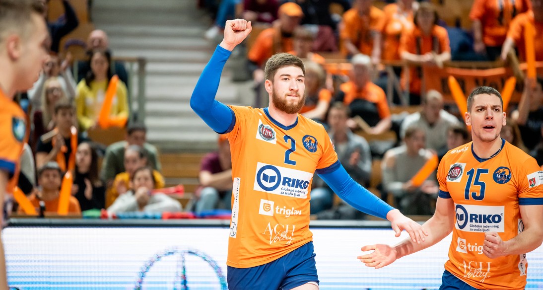 WorldofVolley :: TUR M: Halkbank can’t rely on Hernández until end of year, find replacement for him in Serbia - WorldOfVolley
