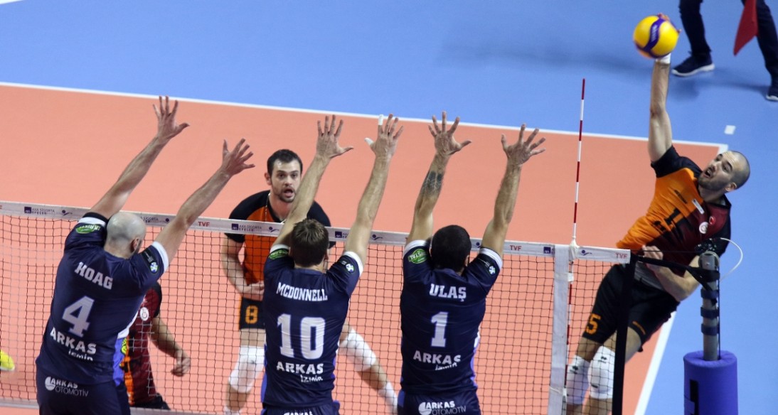 WorldofVolley :: TUR M: Galatasaray come back from 0-2 to 3-2 to break Arkas’ perfect record - WorldOfVolley