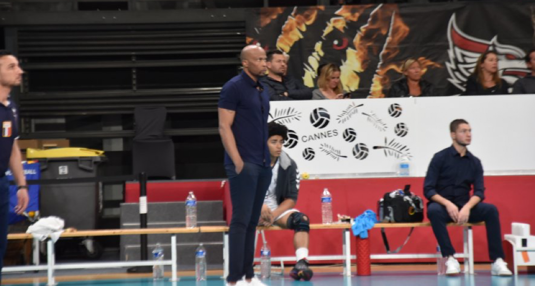 Constant Tchouassi, le coach du Mende Volley Lozère, nommé entraîneur de l'année en Ligue B - midilibre.fr