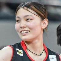 Akane Hiraoka