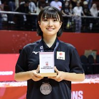 Ami Uchizawa