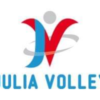 Dames Julia Volley